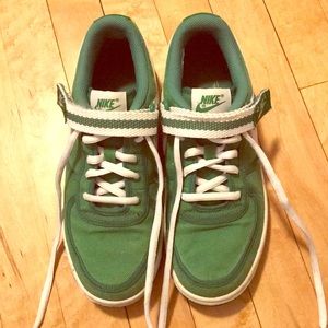 Rare green and white Nike vandal low sneakers